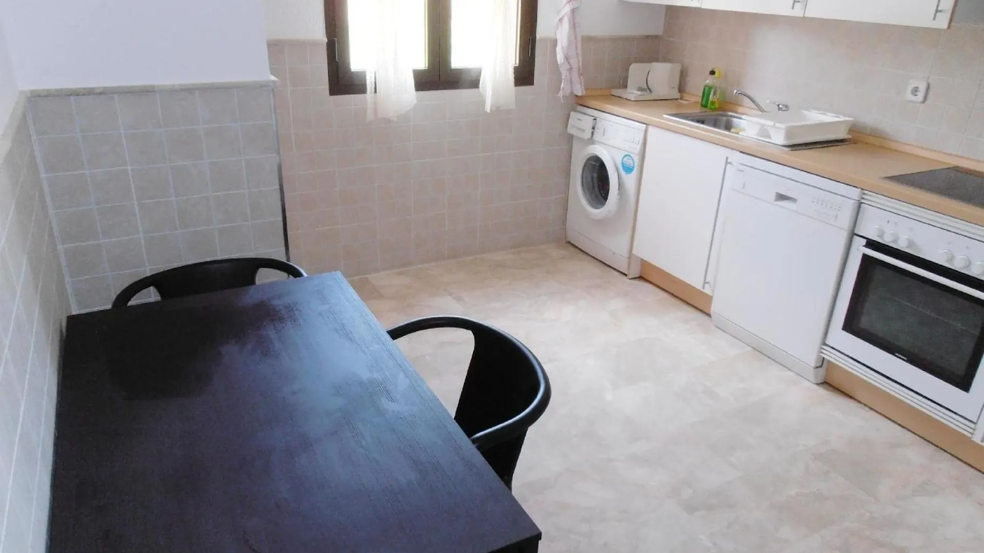Appartamento Ferienwohnung Auf Drei Ebenen Mit Vier Terrassen, Wlan U Gemeinschaftspool Estepona