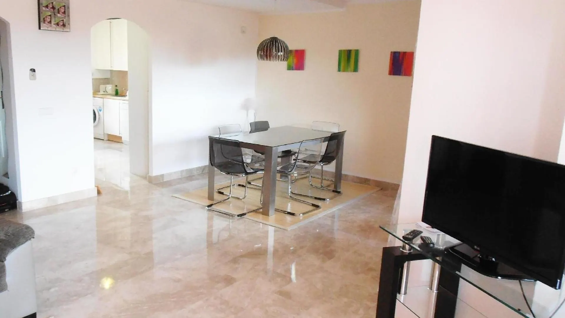 Appartamento Ferienwohnung Auf Drei Ebenen Mit Vier Terrassen, Wlan U Gemeinschaftspool Estepona